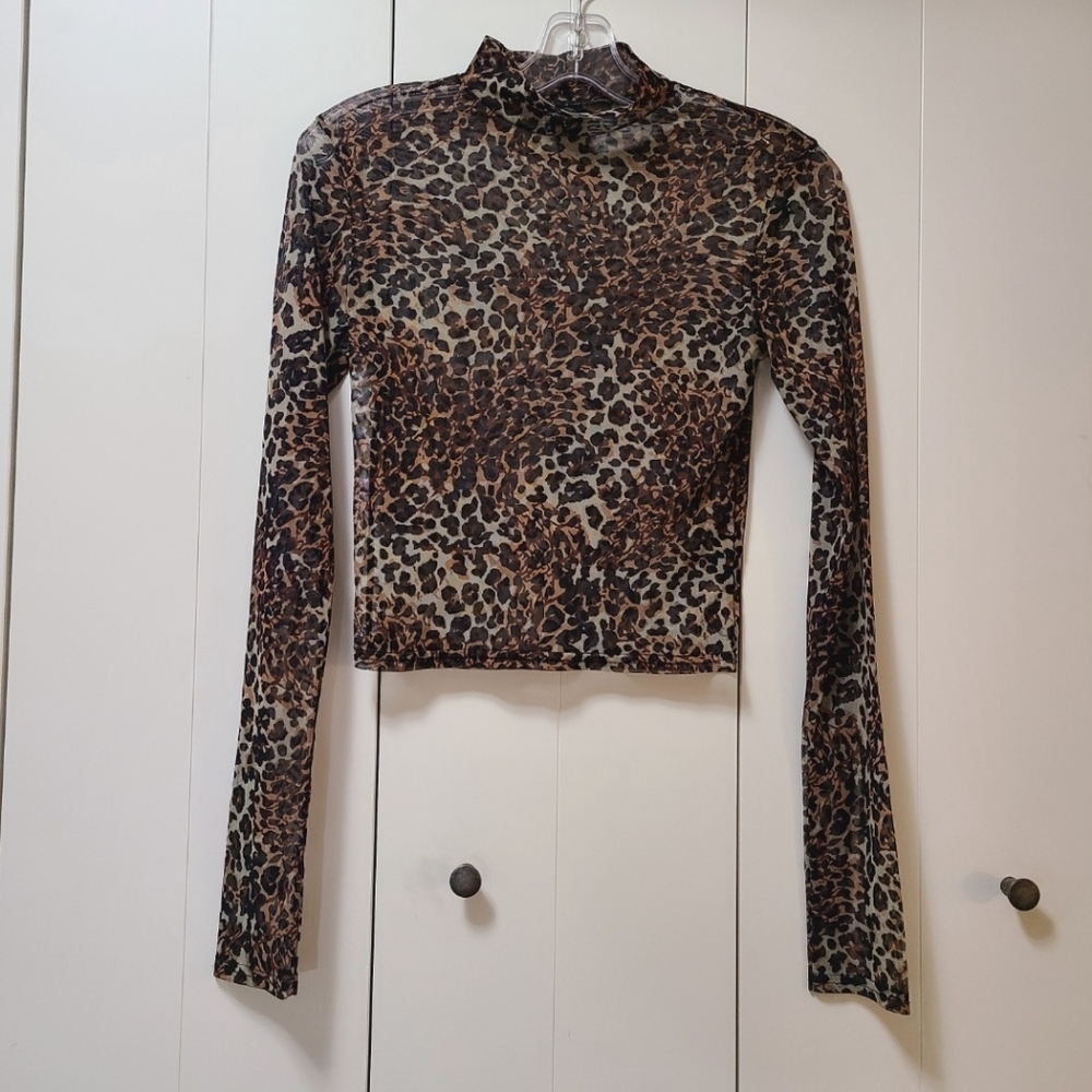Women’s shirts